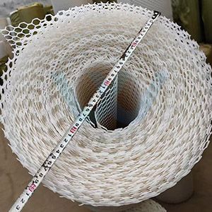 Plastic flat mesh